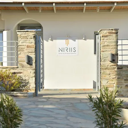 Niriis Sea View Pasithea & Psamathe 아파트 바트시