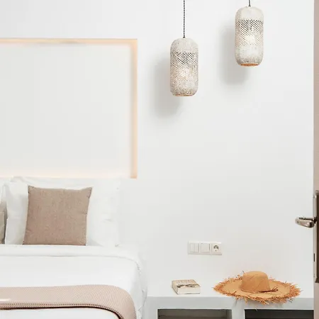 Niriis Sea View Pasithea & Psamathe *