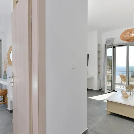 Niriis Sea View Pasithea & Psamathe Apartamento